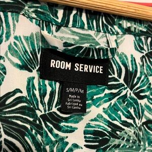 Room service Tropical Green Women's Robe